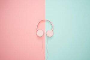 TOEFLのリスニング対策方法を徹底解説！効率的な勉強法や教材も紹介！